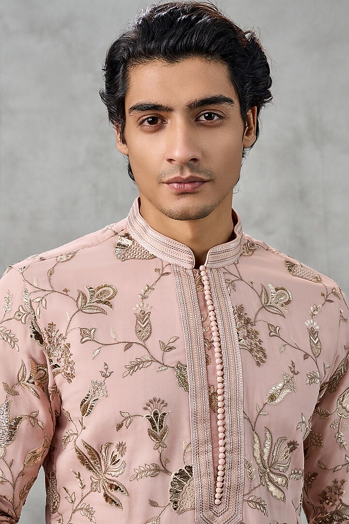 Dusty Pink Brocade Thread Embroidered Kurta Set by Twamev at Pernia's Pop Up Shop