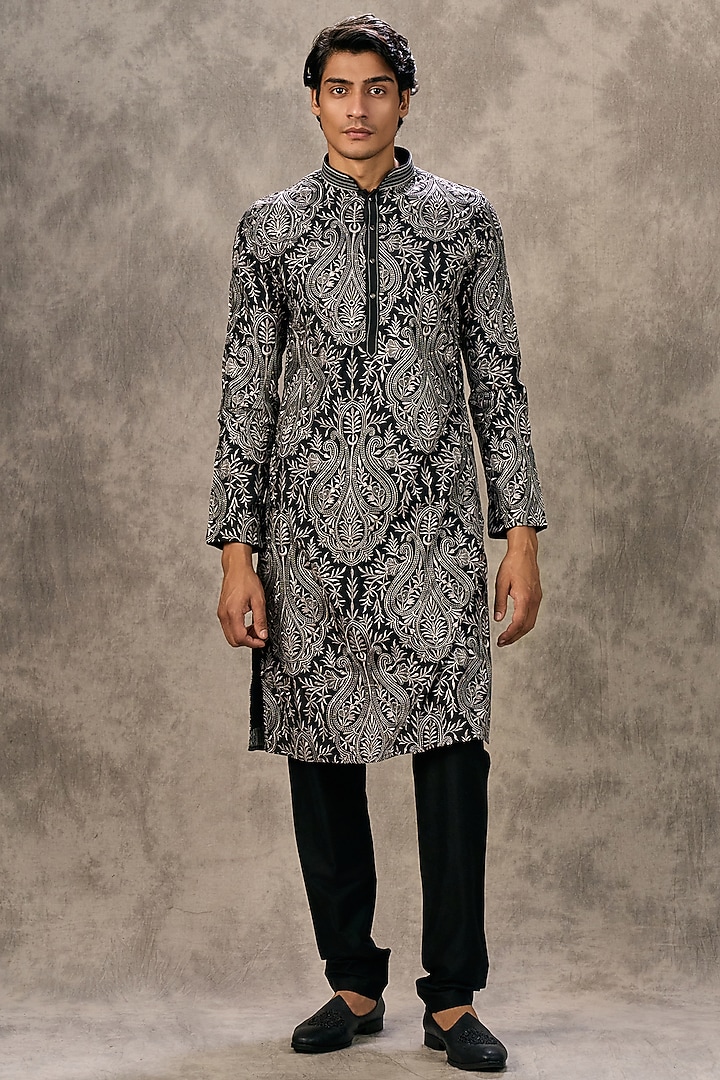 Black Art Silk Thread Embroidered Kurta Set by Twamev at Pernia's Pop Up Shop