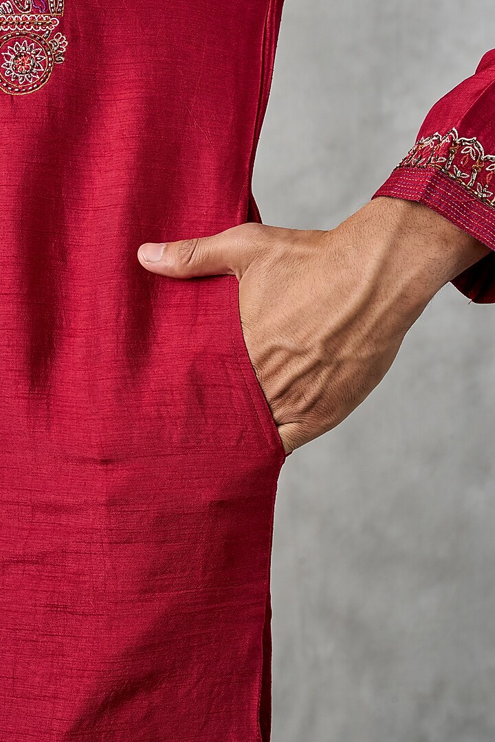 Red Art Silk Thread Embroidered Kurta Set by Twamev at Pernia's Pop Up Shop