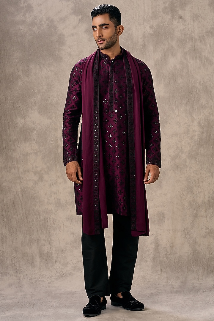 Wine Art Silk Thread Embroidered Kurta Set by Twamev at Pernia's Pop Up Shop