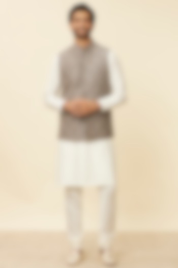 Warm White Art Silk Hand Embroidered Bundi Jacket Set by Twamev at Pernia's Pop Up Shop