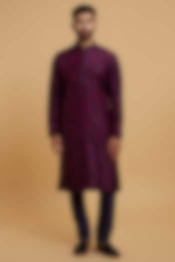 Maroon Blended Rayon Kurta Set by Twamev