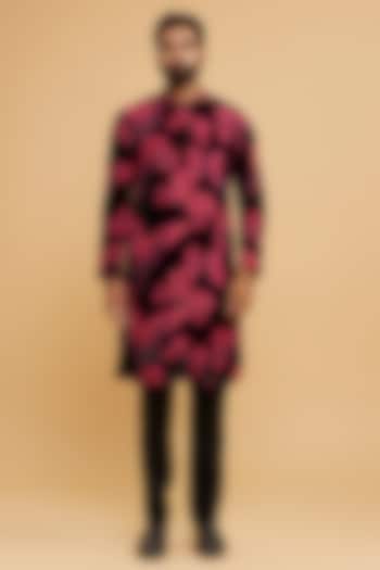 Pink & Black Velvet Printed Kurta Set by Twamev