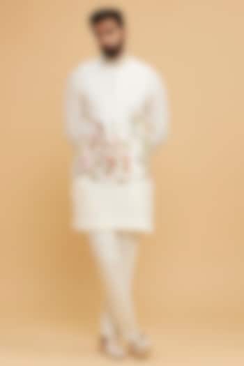 Cream Linen Hand Embroidered Bundi Jacket Set by Twamev