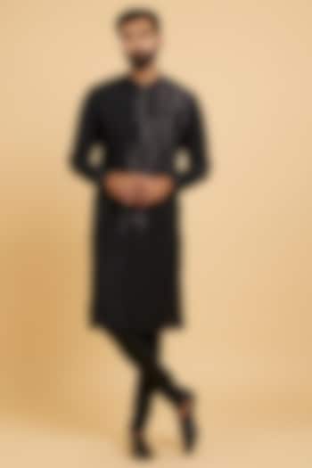 Black Blended Viscose Thread Embroidered Kurta Set by Twamev at Pernia's Pop Up Shop