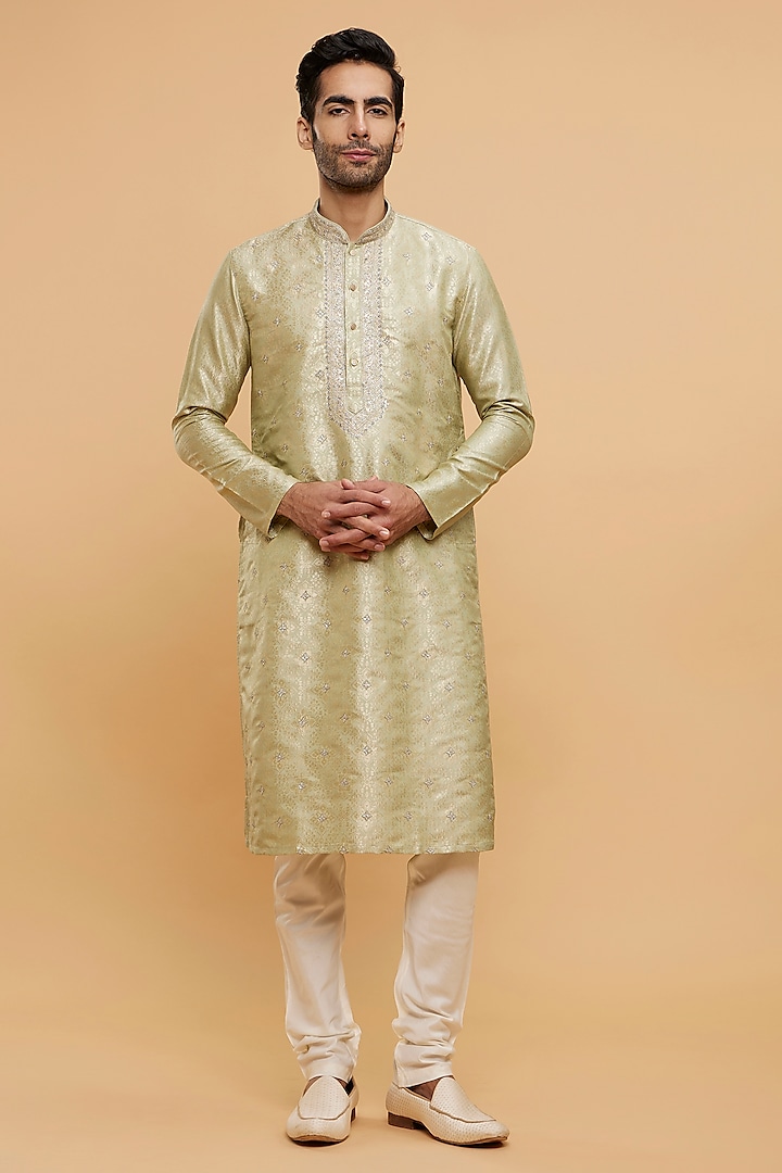 Grey Brocade Thread Embroidered Kurta Set by Twamev at Pernia's Pop Up Shop