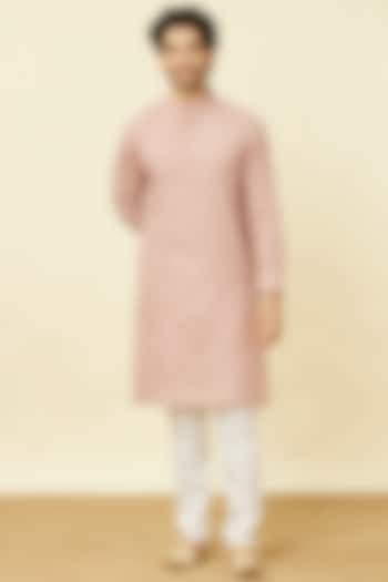 Pink Linen Checkered Printed Kurta by Manyavar