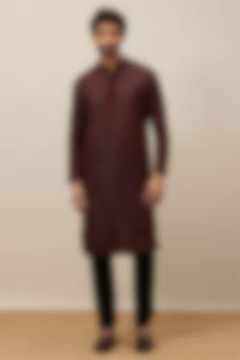 Maroon Art Silk Textured Kurta Set by Manyavar at Pernia's Pop Up Shop