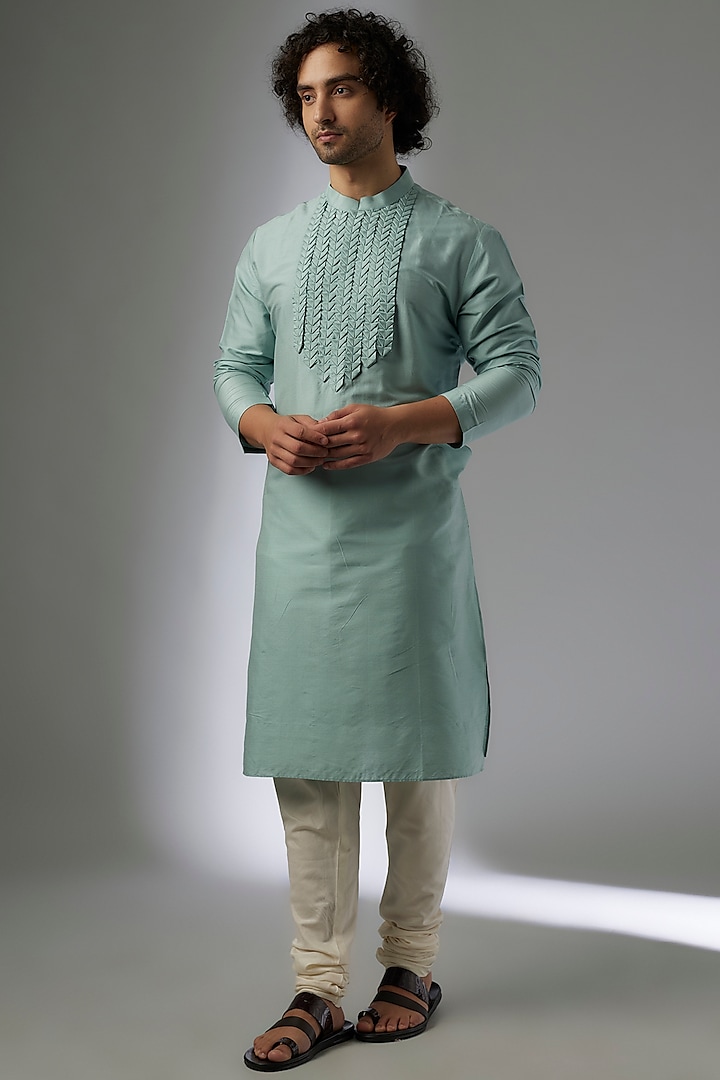 Turquoise Silk Textured Kurta Set by MAPXENCARS at Pernia's Pop Up Shop