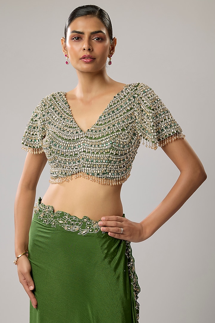 Green Pure Chiffon Hand Embroidered Draped Wedding Saree Set by Mahek Rohra at Pernia's Pop Up Shop