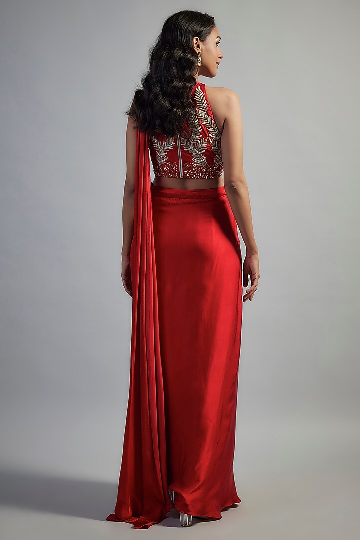 Red Gajji Satin Embellished Dhoti Wedding Saree Set by Mahek Rohra at Pernia's Pop Up Shop