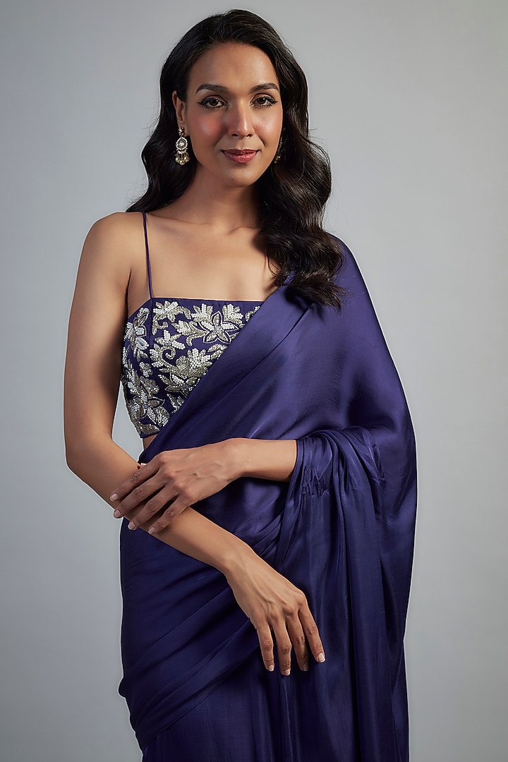Purple Bemberg Satin Floral Motifs Embellished Skirt Wedding Saree Set by Mahek Rohra at Pernia's Pop Up Shop