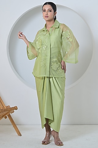 Lime Green Organza & Shantoon Hand Embroidered Knot Skirt Set by Ruchika and Mallika Pretwear