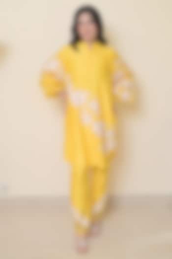 Sun Yellow Bamberg Applique Work Tunic Set by Ruchika and Mallika Pretwear at Pernia's Pop Up Shop