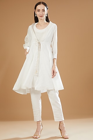 White Chanderi Cotton Embroidered Tunic Set by SAMAK BY MARZIAMEHDI