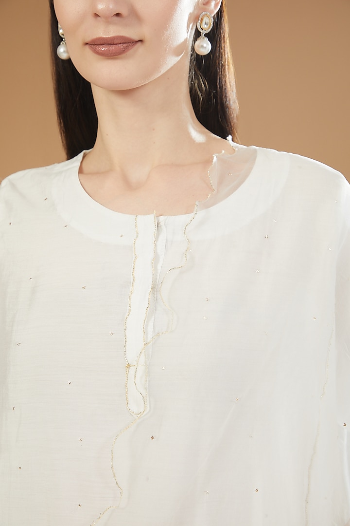 White Chanderi Cotton Embroidered Kurta Set by SAMAK BY MARZIAMEHDI at Pernia's Pop Up Shop