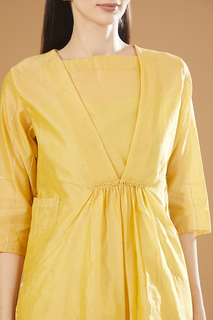 Yellow Chanderi Cotton Embroidered Gathered Kurta Set by SAMAK BY MARZIAMEHDI at Pernia's Pop Up Shop