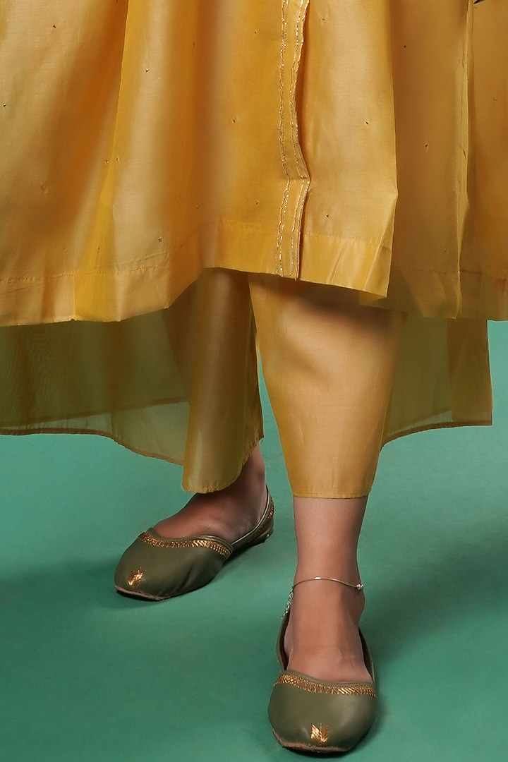 Yellow Chanderi Cotton Kurta Set by SAMAK BY MARZIAMEHDI at Pernia's Pop Up Shop
