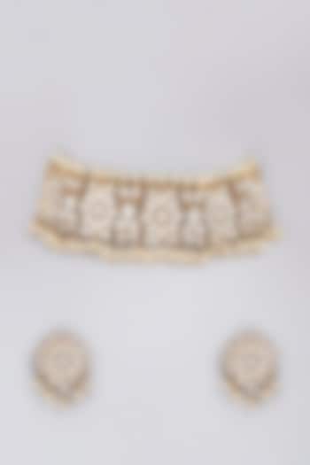 Gold Finish Pearls & Kundan Polki Necklace Set by Masaya Jewellery