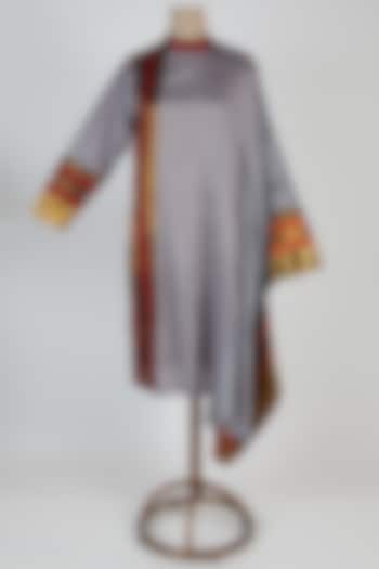 Light Grey Kaftan Tunic by Mayank Anand & Shraddha Nigam at Pernia's Pop Up Shop