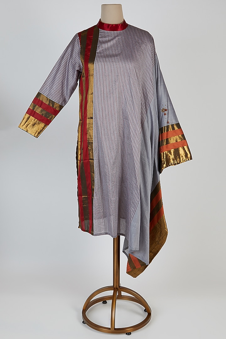 Light Grey Kaftan Tunic by Mayank Anand & Shraddha Nigam at Pernia's Pop Up Shop