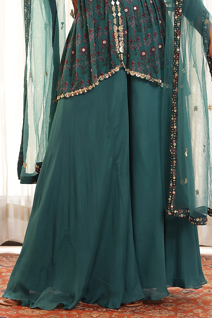 Green Chinon & Chiffon Flared Pant Set by MANISHA SONI at Pernia's Pop Up Shop