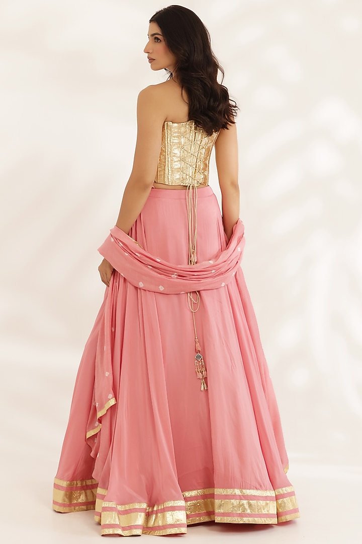 Coral Peach Natural Crepe Lehenga Set by MANISHA SONI at Pernia's Pop Up Shop