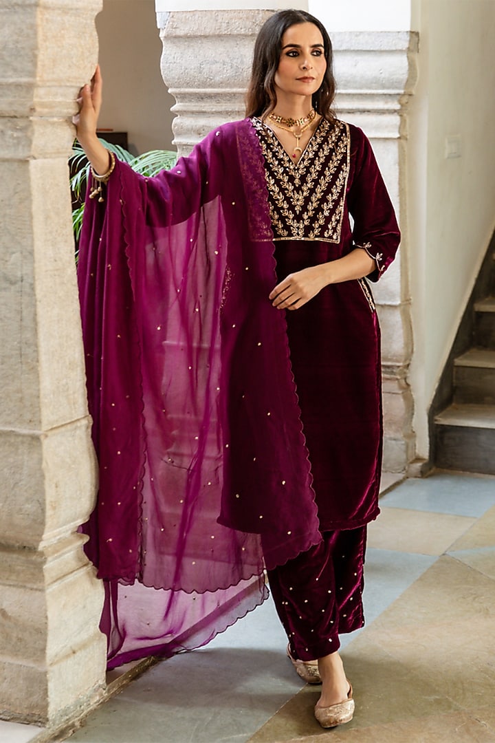 Purple Velvet Silk Zardosi & Moti Embroidered Hand-Dyed Kurta Set by Maison Shefali