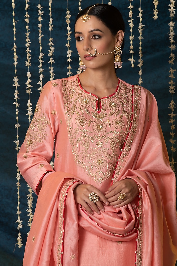 Peach Chanderi Silk Hand Embroidered Kurta Set by Maison Shefali at Pernia's Pop Up Shop