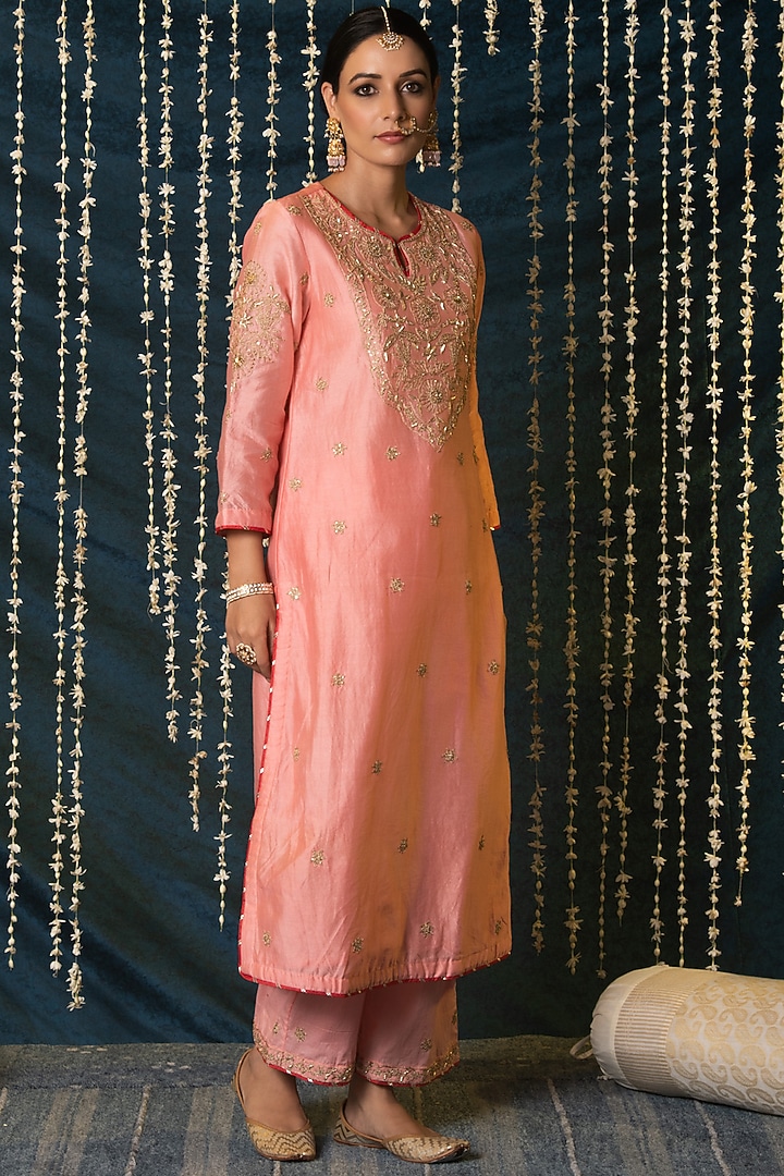 Peach Chanderi Silk Hand Embroidered Kurta Set by Maison Shefali at Pernia's Pop Up Shop