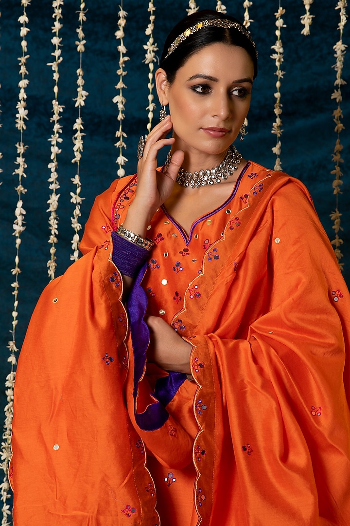 Orange Chanderi Silk Hand Embroidered Kurta Set by Maison Shefali at Pernia's Pop Up Shop