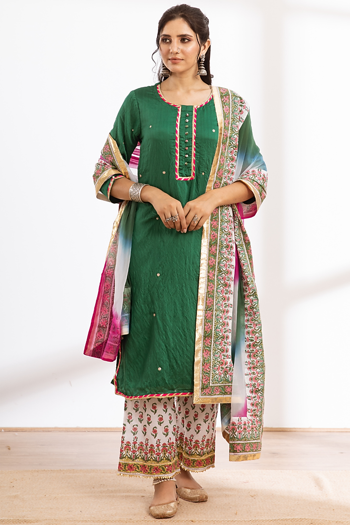 Green Chanderi Kurta Set by Maison Shefali at Pernia's Pop Up Shop
