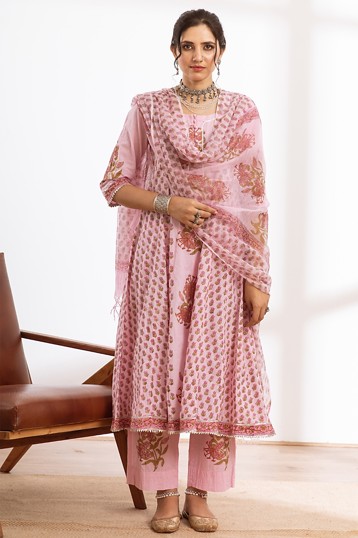 Pink Cotton Hand Block Printed Kurta Set by Maison Shefali at Pernia's Pop Up Shop