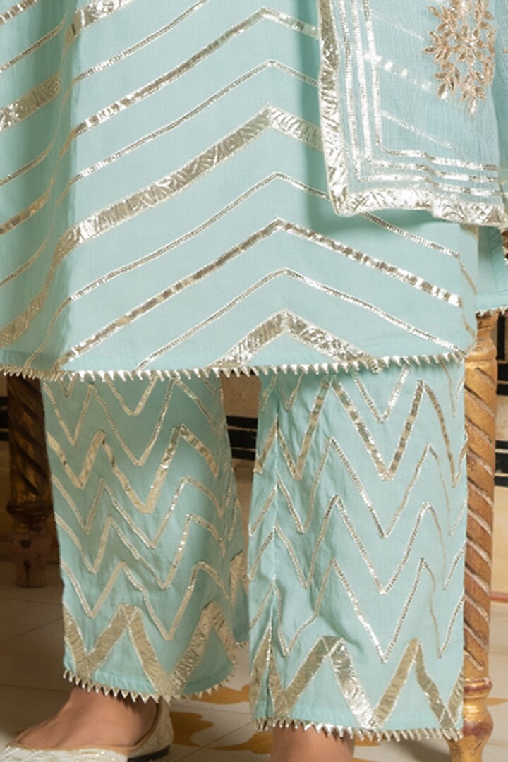 Powder Blue Hand Embroidered Kurta Set by Maison Shefali at Pernia's Pop Up Shop