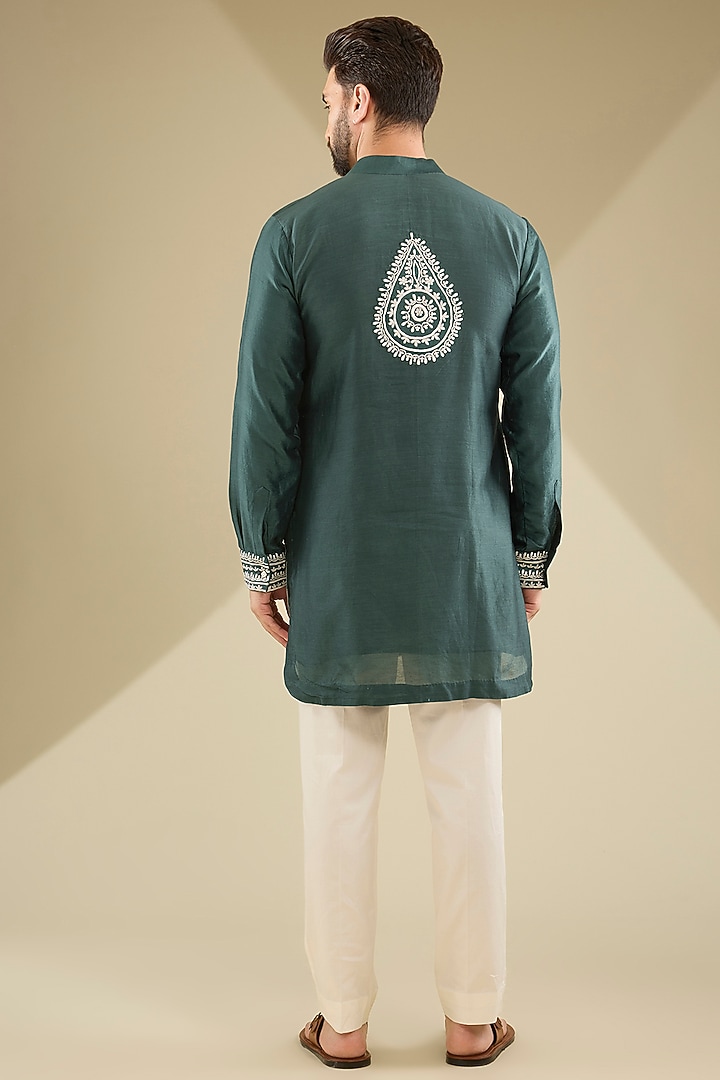 Green Chanderi Embroidered Kurta Set by MS attire at Pernia's Pop Up Shop