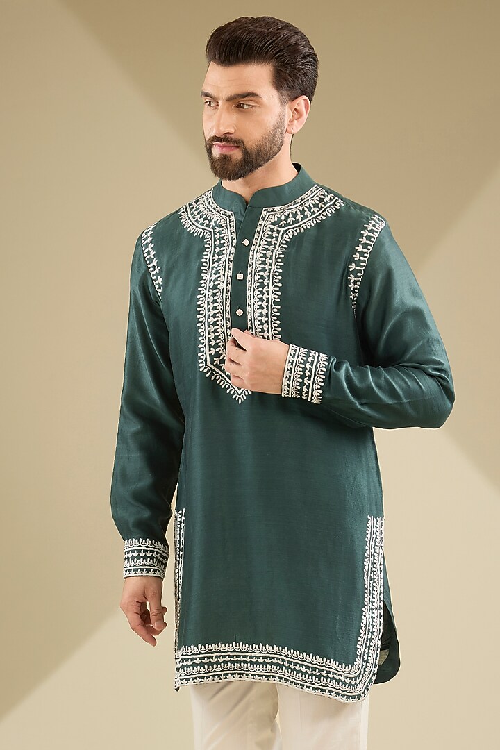 Green Chanderi Embroidered Kurta Set by MS attire at Pernia's Pop Up Shop