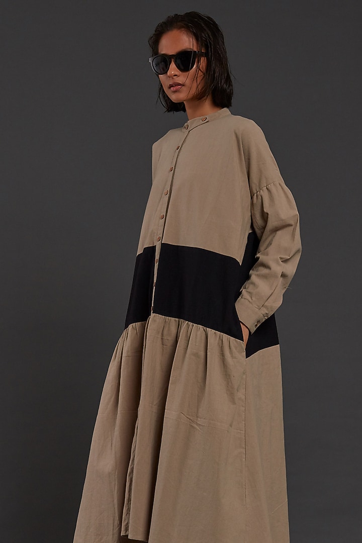 Beige & Black Cotton Color Blocked Vacation Shirt Dress by Mati at Pernia's Pop Up Shop