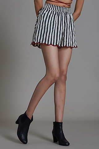 Black Cotton Printed & Embroidered Handwoven Shorts by Mati