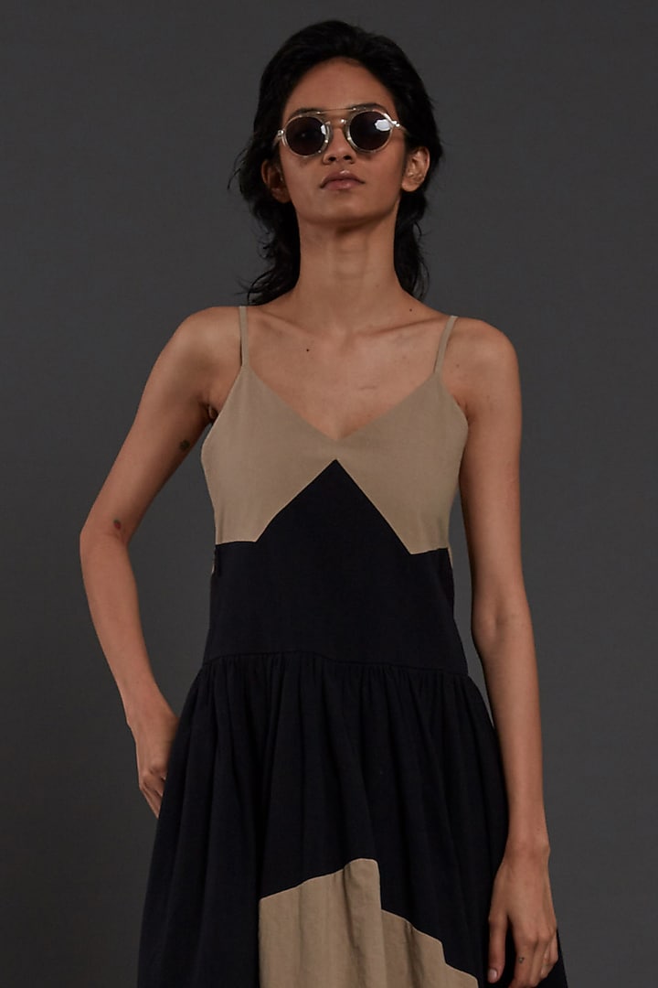 Beige & Black Cotton Color Blocked Vacation Dress by Mati at Pernia's Pop Up Shop