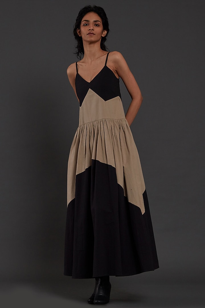 Black & Beige Cotton Color Blocked Dress by Mati