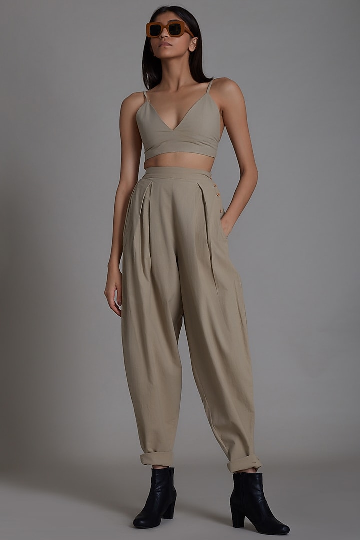 Beige Cotton Pleated Pants by Mati at Pernia's Pop Up Shop