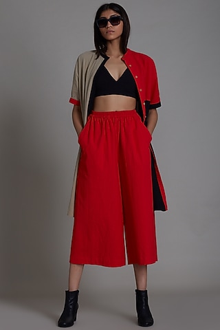 Red Cotton Mid-Calf Length Pants by Mati