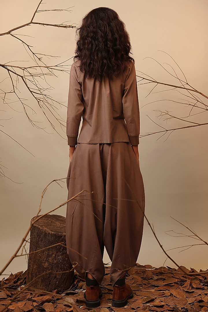 Beige Handspun Cotton Co-Ord Set by Mati at Pernia's Pop Up Shop