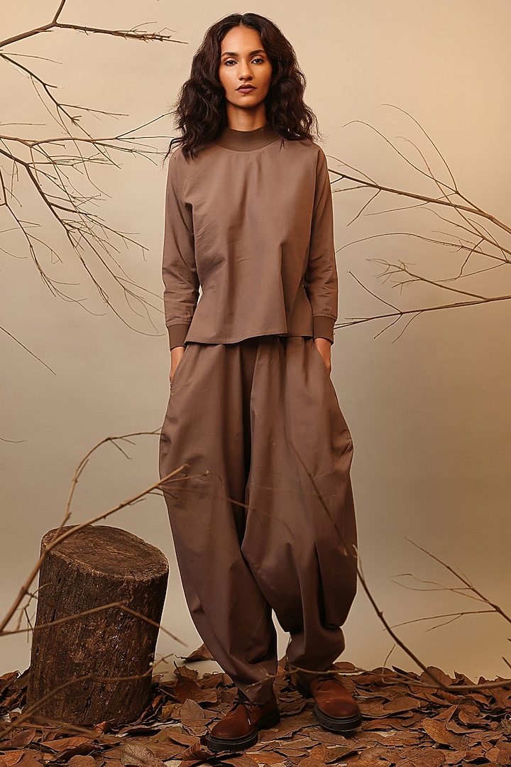 Beige Handspun Cotton Co-Ord Set by Mati at Pernia's Pop Up Shop