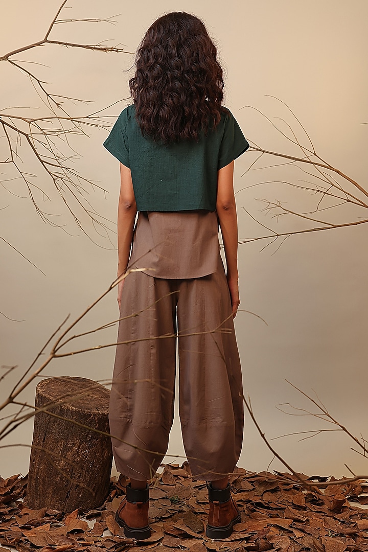 Green & Beige Cotton Color-Blocked Co-Ord Set by Mati at Pernia's Pop Up Shop