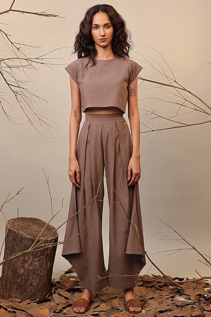 Beige Handspun Cotton Co-Ord Set by Mati at Pernia's Pop Up Shop