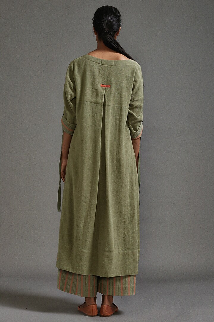Green Textured Cotton Straight-Fit Safari Tunic Set by Mati at Pernia's Pop Up Shop