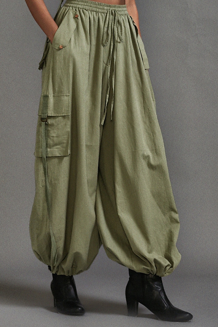 Green Cotton Baggy-Fit Cargo Pants by Mati