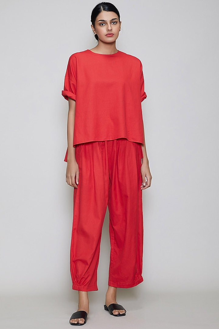 Red Handwoven Cotton Pant Set by Mati at Pernia's Pop Up Shop