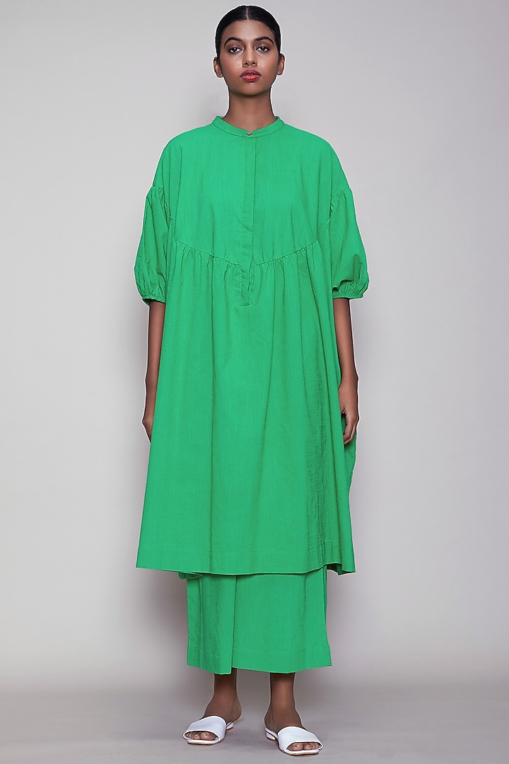 Green Handwoven Cotton Kaftan Tunic by Mati